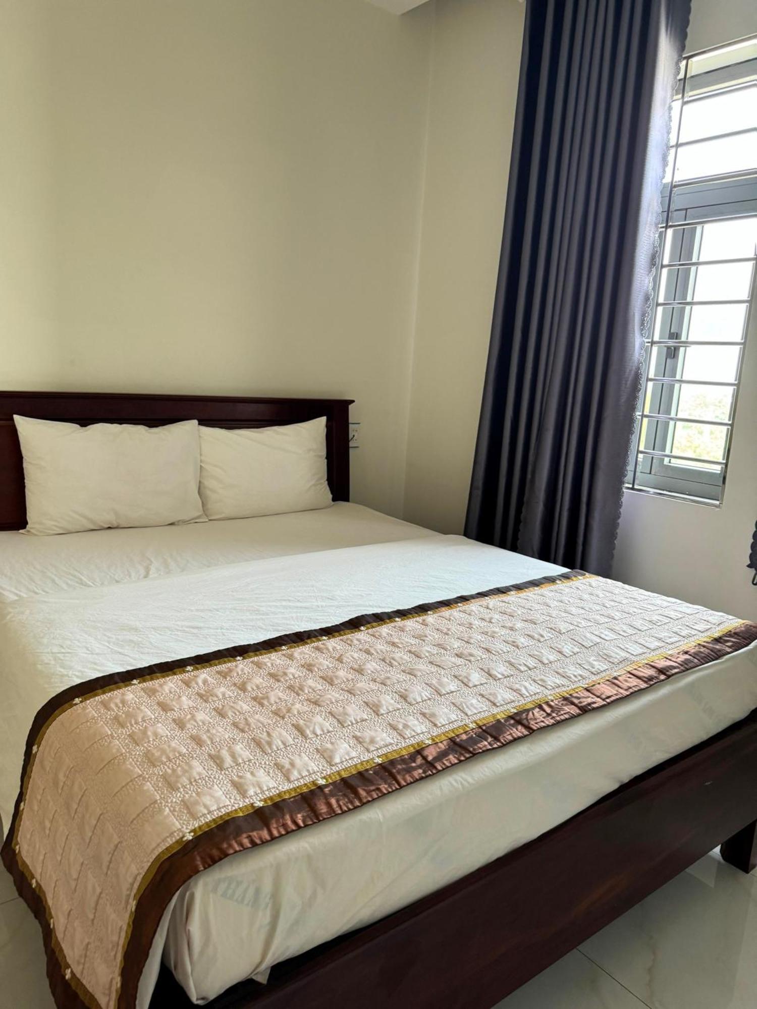 Hoang Khiem Hotel Pleiku Exterior photo